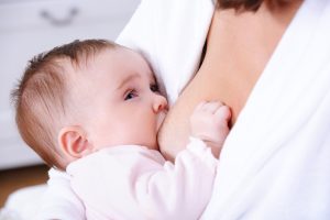 10 dicas para ordenha e armazenamento do leite materno