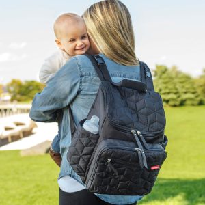 Como arrumar a mala de mão para a viagem com crianças