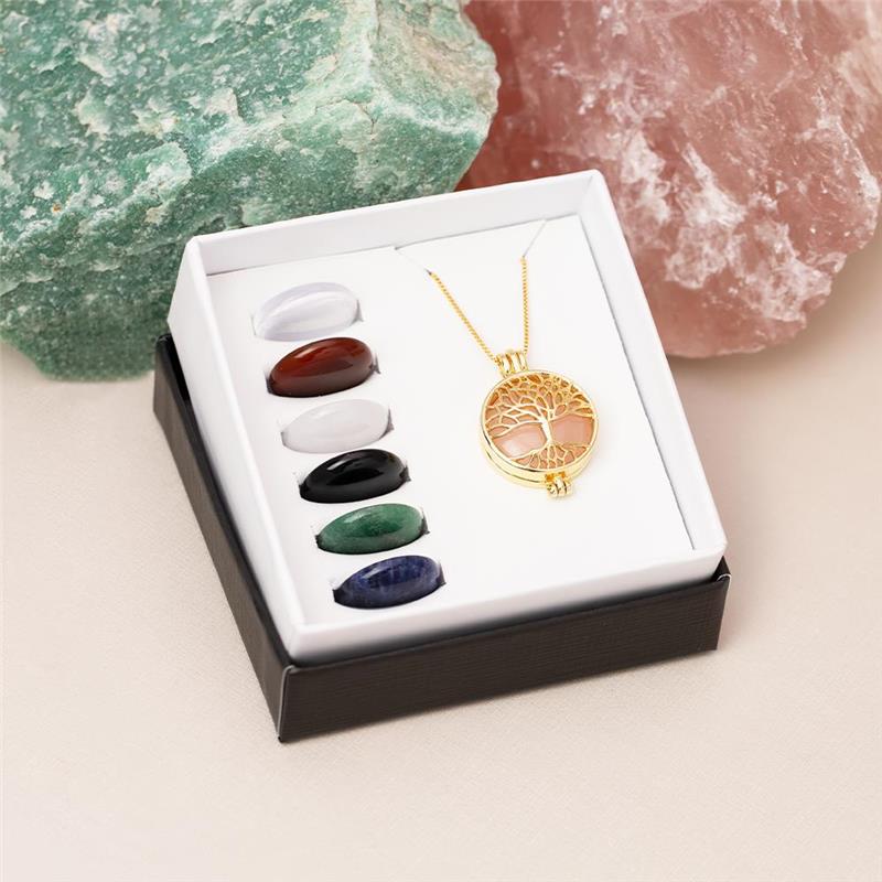 Combo Relicário Árvore da Vida Folheado a Ouro com 7 Pedras Sortidas e Corrente Veneziana - kit completo na caixa