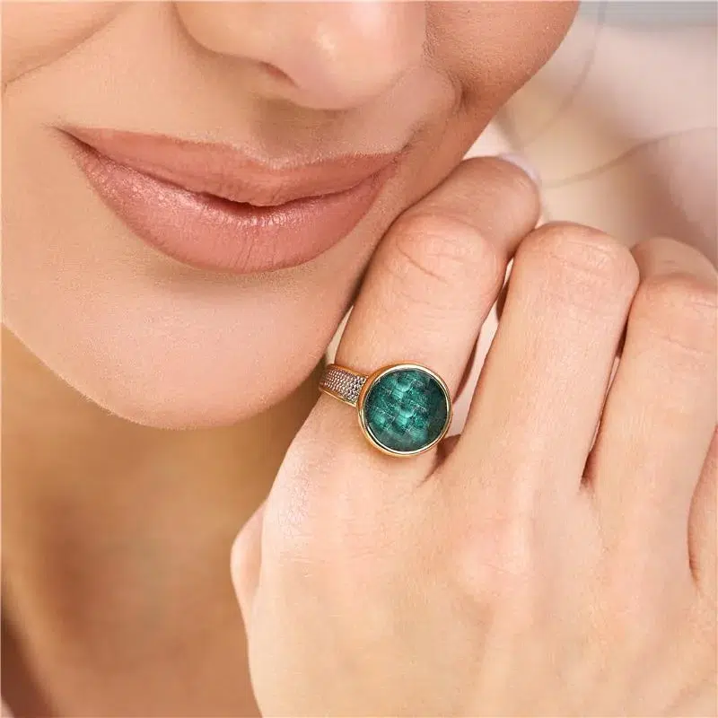 Anel de Esmeralda e Cristal 12 mm Folheado a Ouro e Ródio Branco