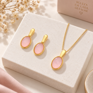 Conjunto Oval Grande Folheado a Ouro com Quartzo Rosa